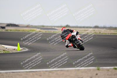 media/Apr-18-2025-TrackDaz (Fri) [[45f5874c44]]/C Group/Session 2 (Turn 10)/
